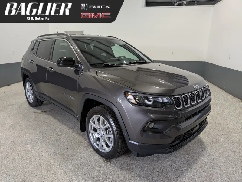 2024 Jeep Compass Latitude Lux FWD in Gray — front three-quarter view