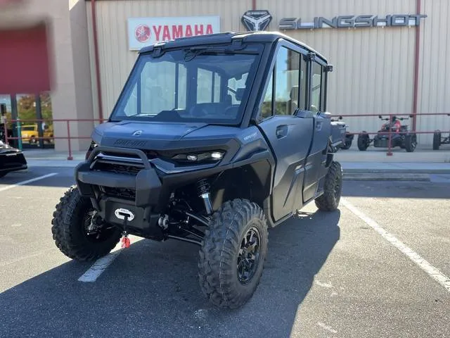 2026 Can-Am® Defender MAX XT CAB HD11 — front three-quarter view