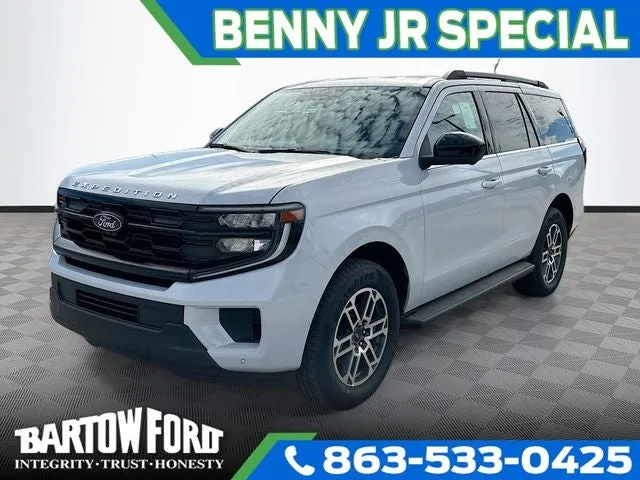 2026 Ford Expedition Active in Silver Metallic — front three-quarter view