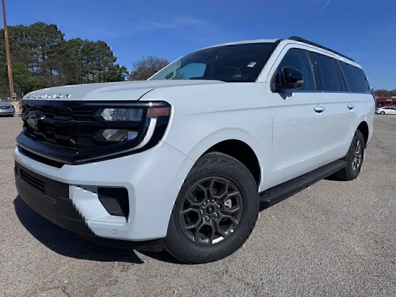 2026 Ford Expedition Max Active in Silver Metallic — front three-quarter view