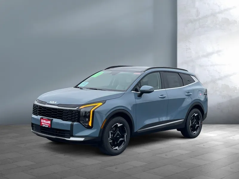 2026 Kia Sportage Hybrid — front three-quarter view