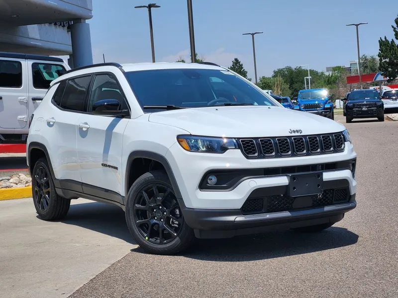 2026 Jeep Compass COMPASS LATITUDE ALTITUDE 4X4 in Bright White Clear-Coat Exterior Paint — front three-quarter view
