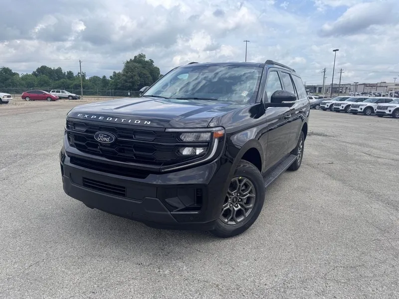 2026 Ford Expedition Active in Black Metallic — front three-quarter view