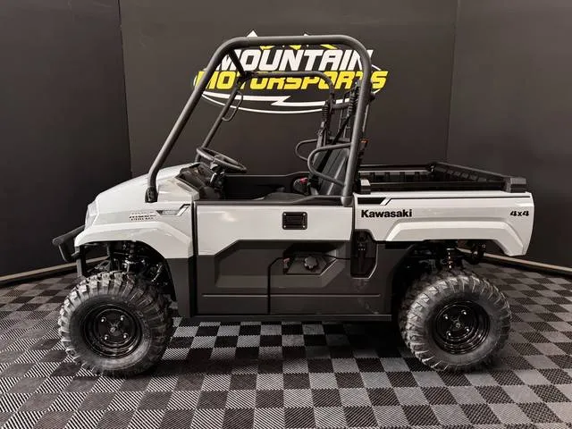 2026 Kawasaki Mule Pro-MX™ EPS — front three-quarter view