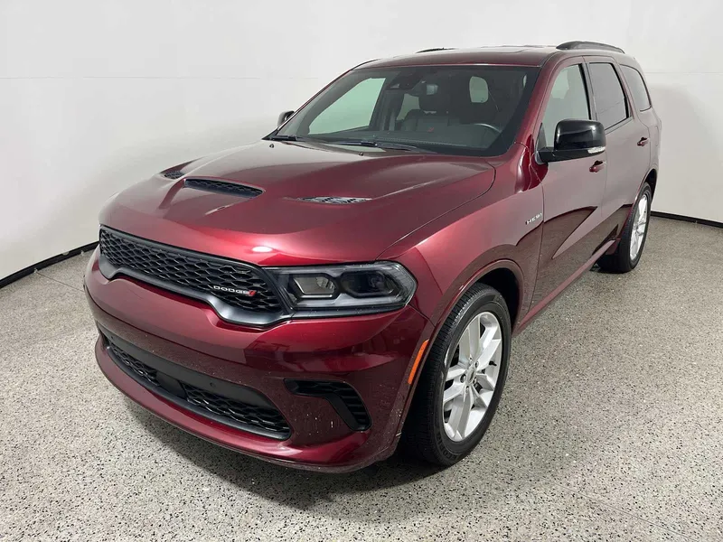 2024 Dodge Durango R/T Plus in Octane Red Pearlcoat — front three-quarter view