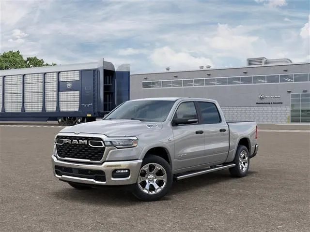 2026 RAM Ram 1500 RAM 1500 BIG HORN CREW CAB 4X4 5'7' BOX in Silver Zynith Exterior Paint — front three-quarter view