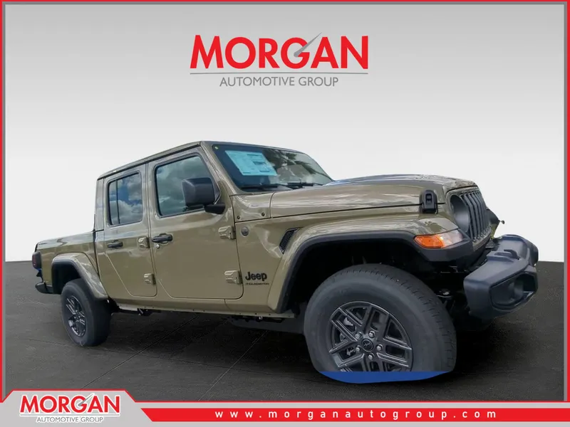 2026 Jeep Gladiator Sport S in Green — front three-quarter view