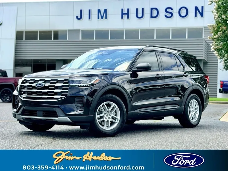 2026 Ford Explorer Active in Black Metallic — front three-quarter view