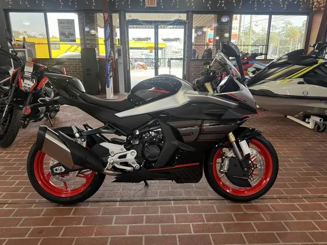 2026 CFMOTO 450SS — front three-quarter view