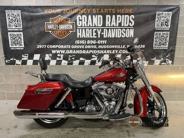 2012 Harley-Davidson® FLD - Dyna® Switchback™ — front three-quarter view