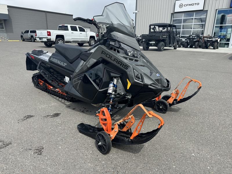 2024 Polaris 650 Switchback Assault 146 Gloss Black
