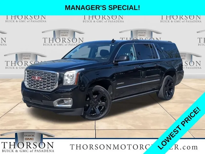 2020 GMC Yukon XL Denali in Onyx Black — front three-quarter view