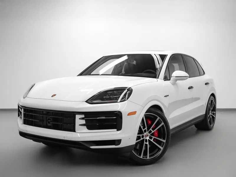 2026 Porsche Cayenne Cayenne S E-Hybrid in Carrara White Metallic — front three-quarter view