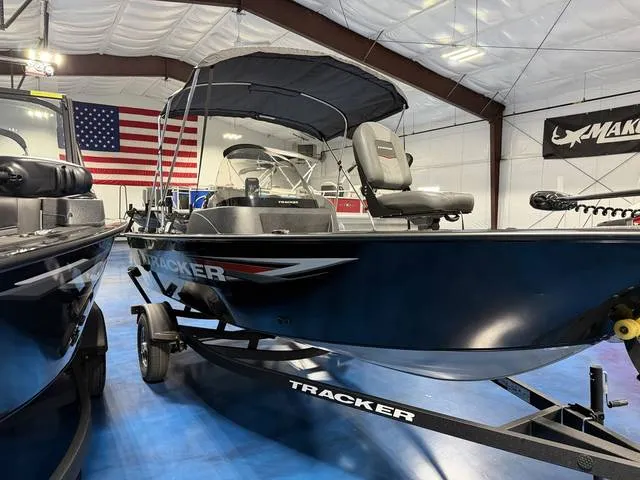 2026 Tracker® Boats PG V16 SC — front three-quarter view