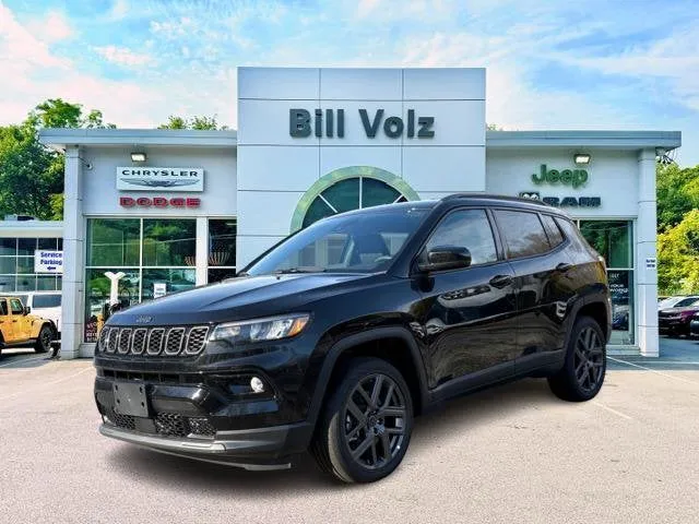 2026 Jeep Compass Limited Altitude in Diamond Black Crystal Pearl-Coat Exterior Paint — front three-quarter view