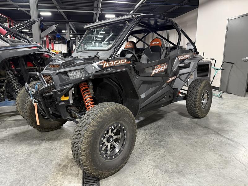 2018 Polaris RZR XP 1000 EPS High Lifter Edition Stealth Black