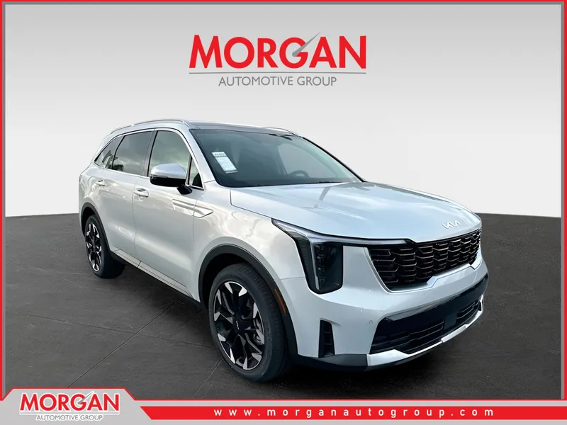 2026 Kia Sorento EX in White — front three-quarter view