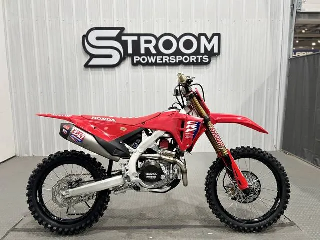 2026 Honda® CRF450RWE — front three-quarter view