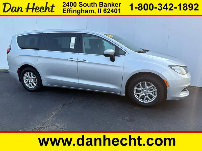 2023 Chrysler Voyager LX in Silver Mist Clearcoat — front three-quarter view