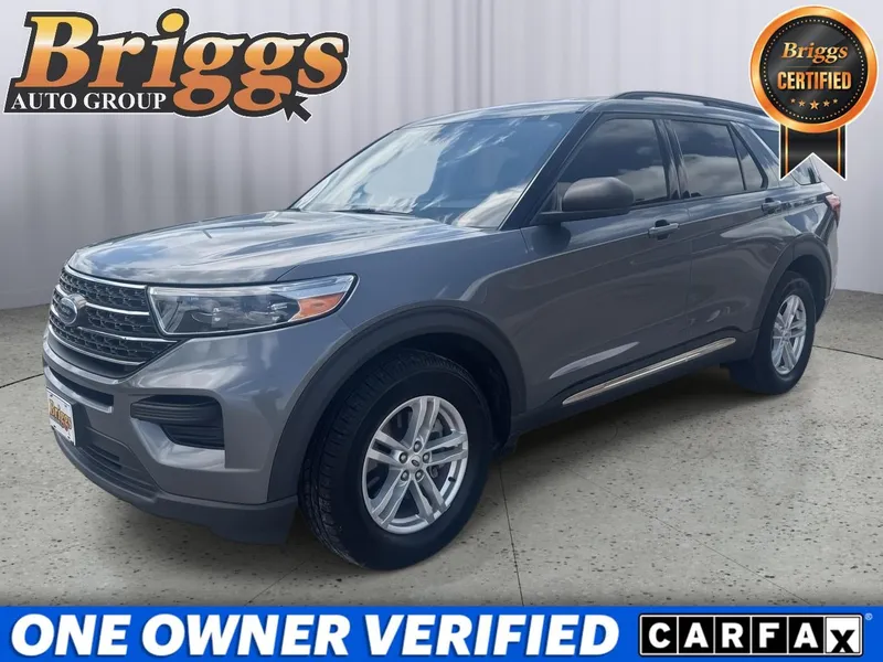 2022 Ford Explorer XLT in Carbonized Gray Metallic — front three-quarter view