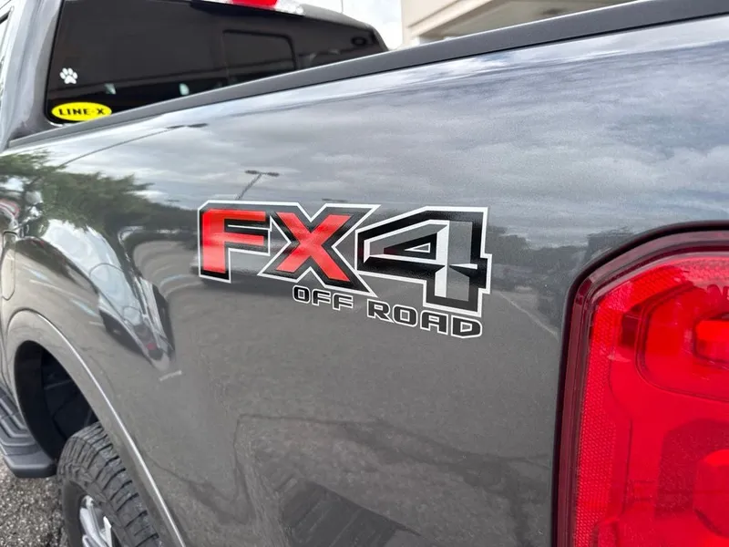 2019 Ford Ranger Lariat in Magnetic Metallic — front three-quarter view
