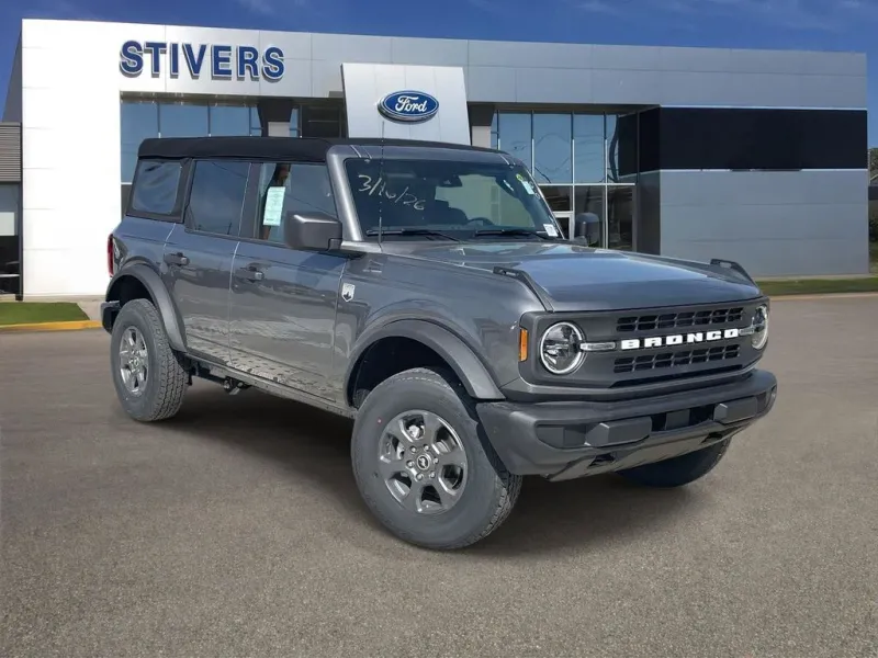 2026 Ford Bronco Big Bend in Carbonized Gray Metallic — front three-quarter view