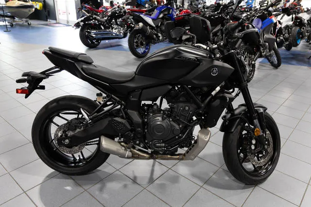 2026 Yamaha MT-07 — front three-quarter view