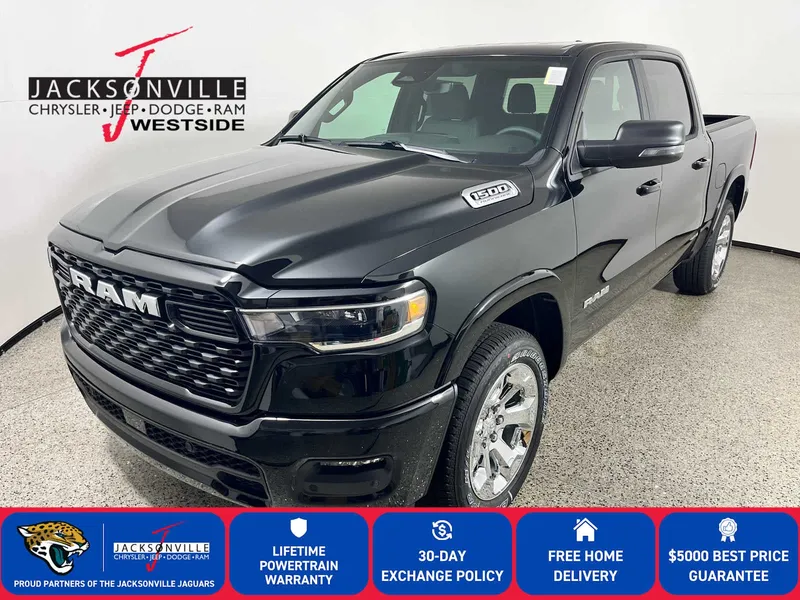 2026 RAM 1500 Big Horn in Diamond Black Crystal Pearl-Coat Exterior Paint — front three-quarter view