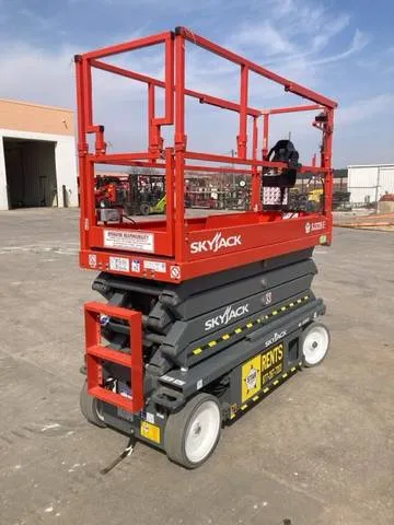 2024 Skyjack™ SJ3226 E — front three-quarter view