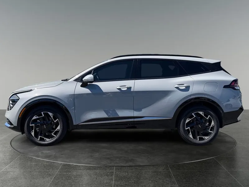 2023 Kia Sportage — detail view