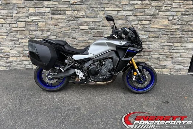 2021 Yamaha Tracer 9 GT — front three-quarter view
