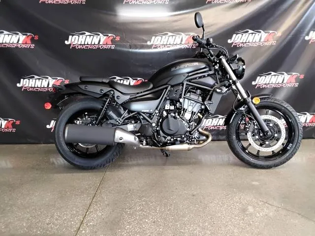 2025 Kawasaki Eliminator® — front three-quarter view
