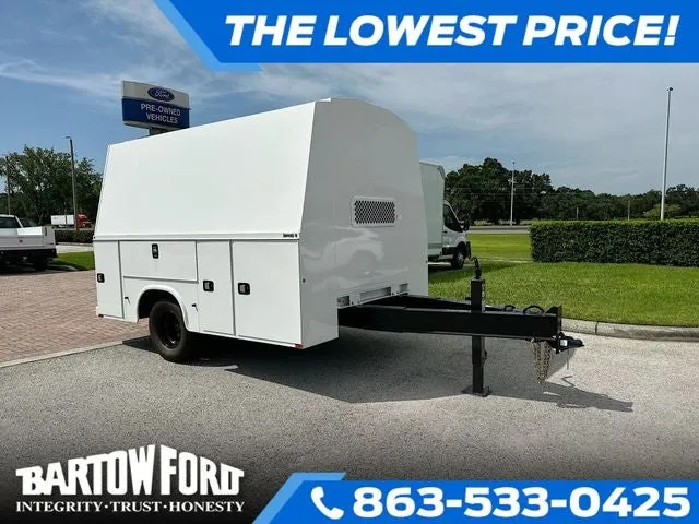 2023 Ford E-150 KNAPHEIDE KUV BODY ON A TRAILER FRAME in Other — front three-quarter view