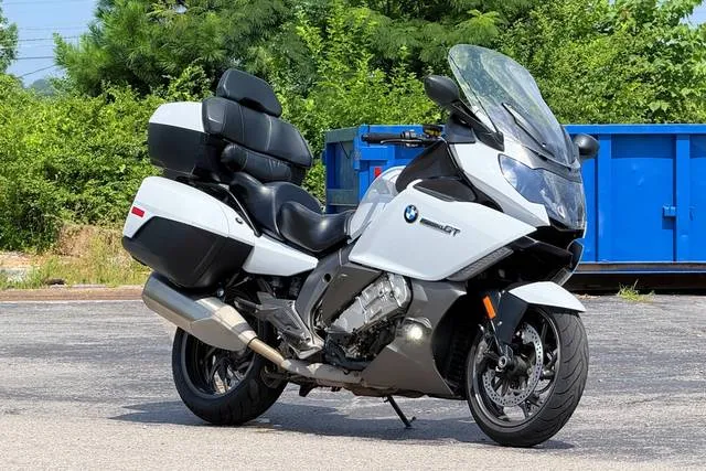 2015 BMW K 1600 GT — front three-quarter view
