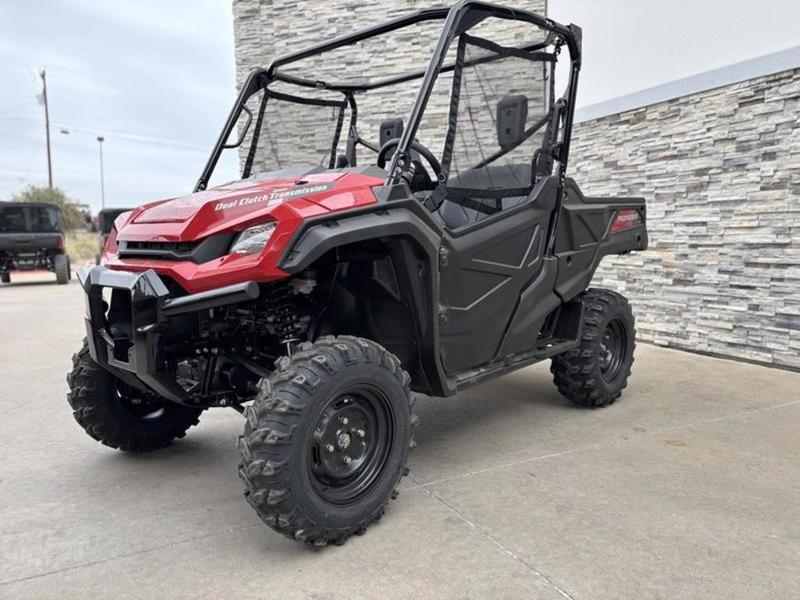 2025 Honda Pioneer 1000 — rear three-quarter view
