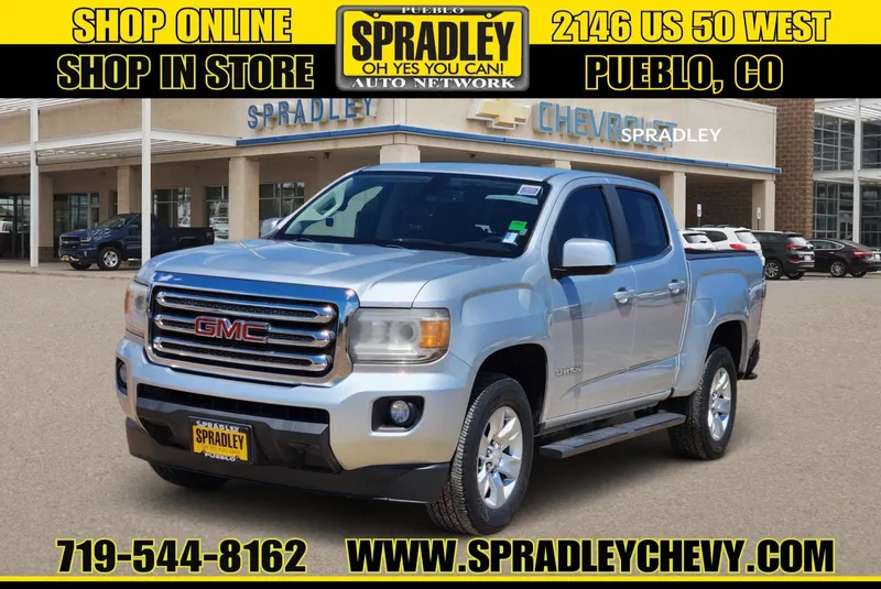 2018 GMC Canyon 2WD SLE in Quicksilver Metallic — front three-quarter view