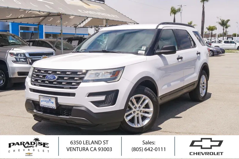 2016 Ford Explorer Base in Oxford White — front three-quarter view