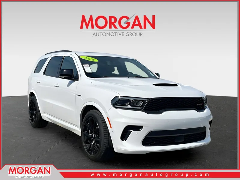 2026 Dodge Durango GT Plus HEMI V8 in White — front three-quarter view