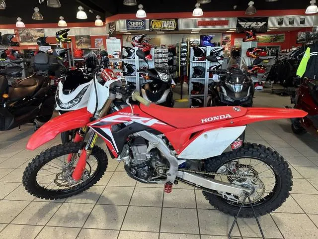 2020 Honda® CRF450R — front three-quarter view