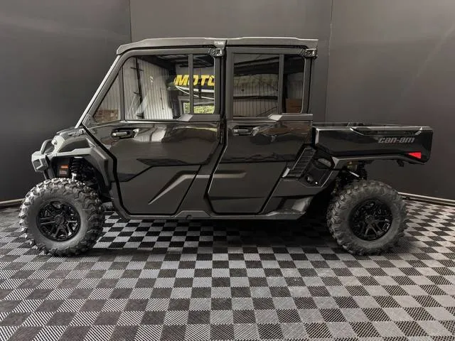 2026 Can-Am® Defender MAX LONE STAR CAB HD11