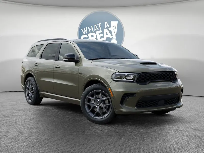 2026 Dodge Durango GT Plus HEMI V8 in Green Machine Exterior Paint — front three-quarter view