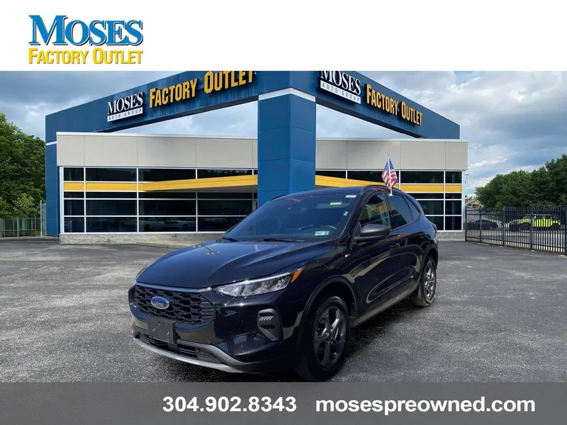 2025 Ford Escape ST-Line in Agate Black — front three-quarter view