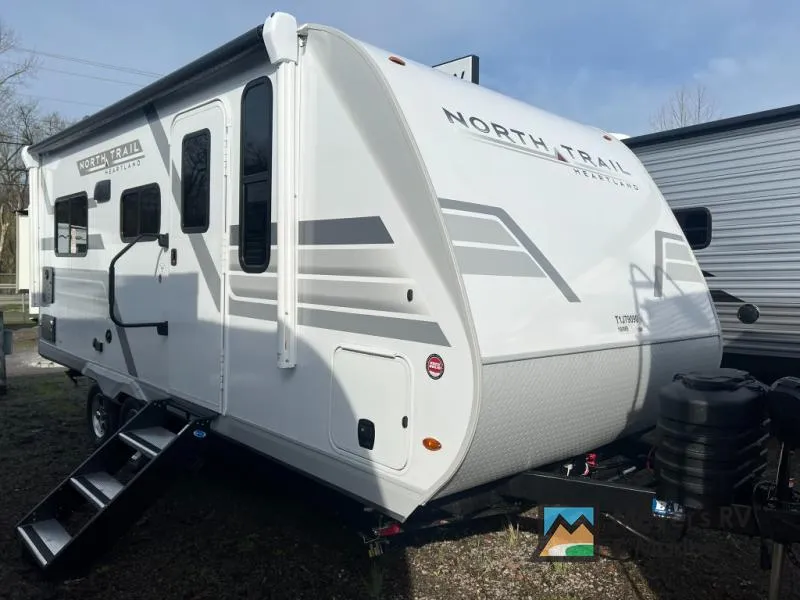 2026 Heartland North Trail 190MB — front three-quarter view