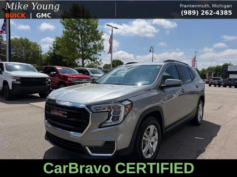 2024 GMC Terrain SLE in Sterling Metallic — front three-quarter view