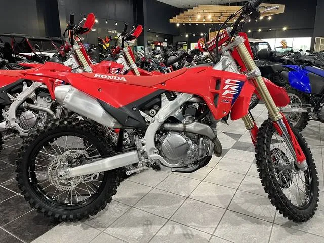 2026 Honda® CRF450R — front three-quarter view