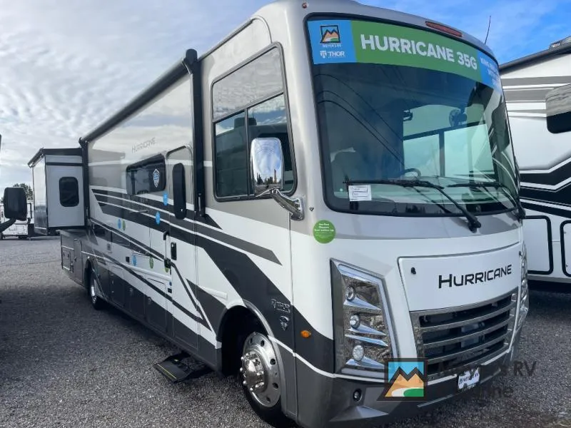 2026 Thor Motor Coach Hurricane 35G — front three-quarter view