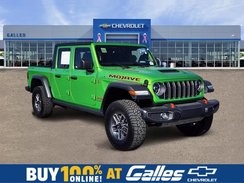 2025 Jeep Gladiator Mojave 4x4 in Green — front three-quarter view