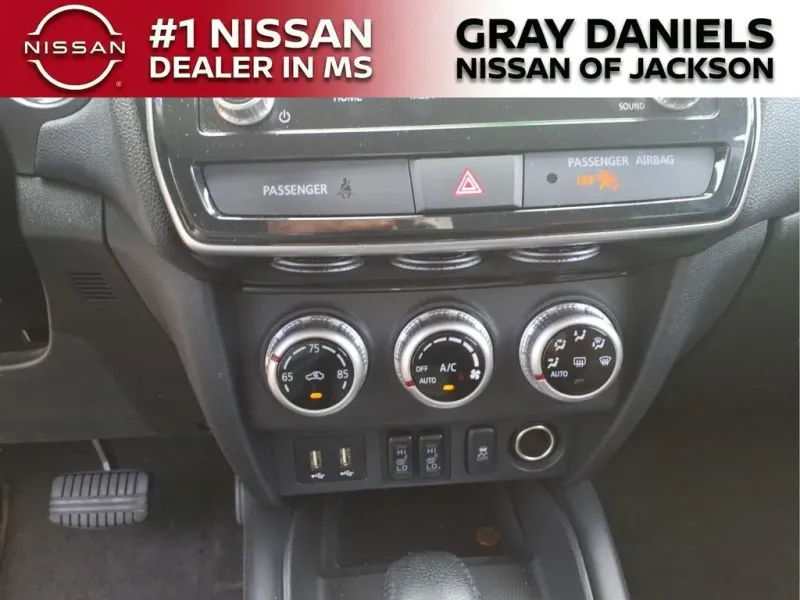 2024 Mitsubishi Outlander Sport — photo 17 view