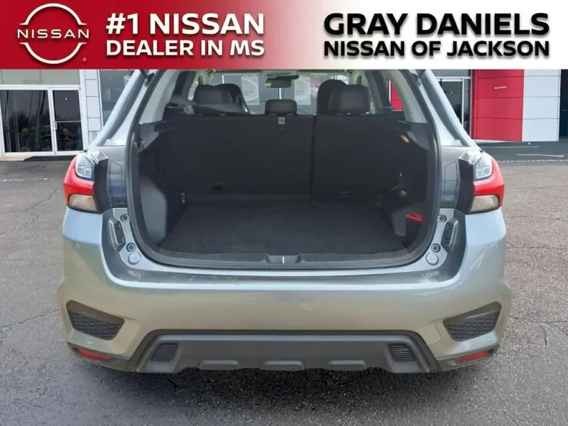 2024 Mitsubishi Outlander Sport — photo 8 view