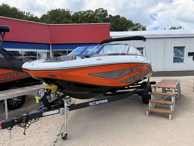 2027 Scarab 195 LX — front three-quarter view